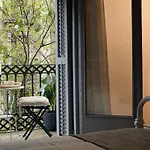Erawan - One Bedroom Apartment In Eixample