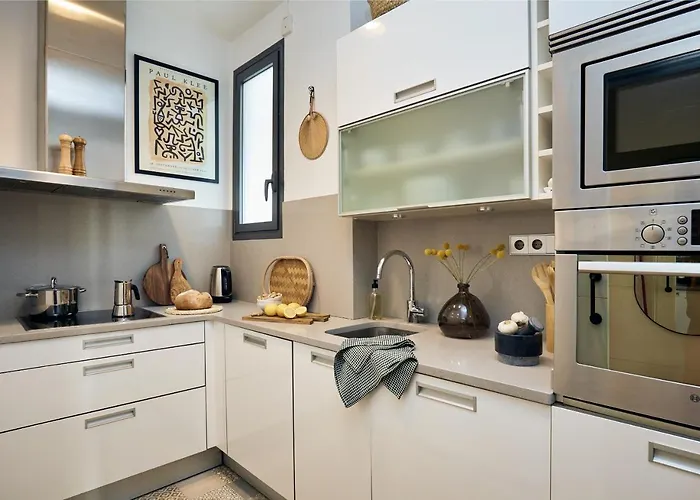 Erawan - One Bedroom Apartment In Eixample